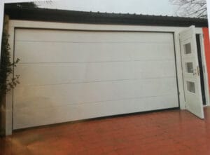 Porta basculante per garage acciaio Fiss Firenze basculanti sezionali serrande 12