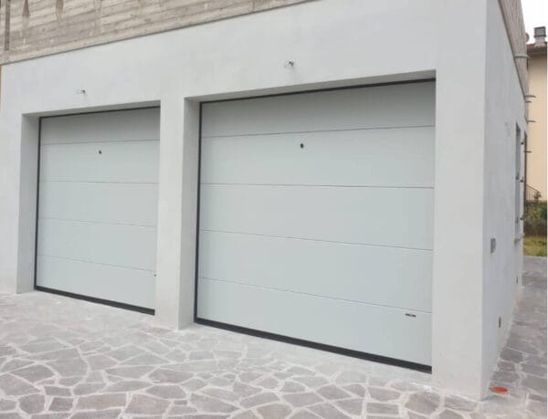 Porta basculante per garage acciaio Fiss Firenze basculanti sezionali serrande 13