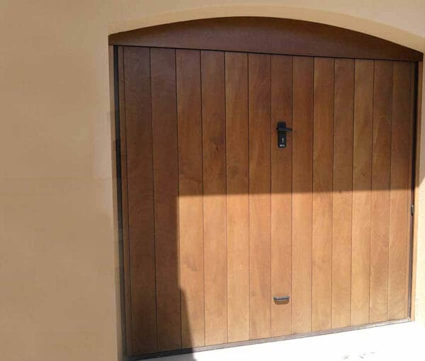 Porta basculante per garage legno - Fiss Firenze basculanti sezionali serrande