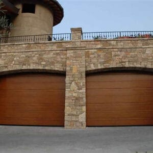 Porta sezionale finto legno - Fiss Firenze