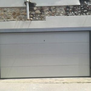 Porta sezionale liscio - Fiss Firenze basculanti sezionali