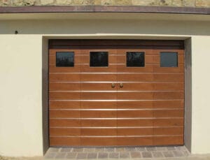 Porta basculante per garage coinbentato legno tuscia Fiss Firenze basculanti sezionali serrande 02